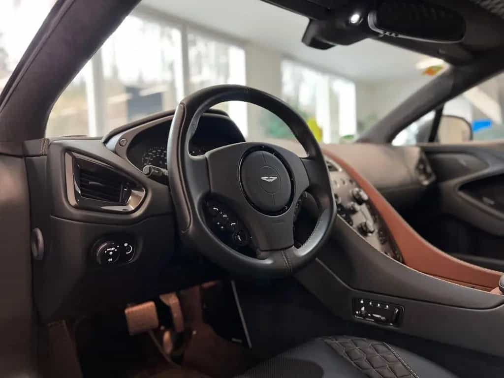 Aston Martin Vanquish 1/175!!! Vanquish S Ultimate Edition 10/2018-photo-5
