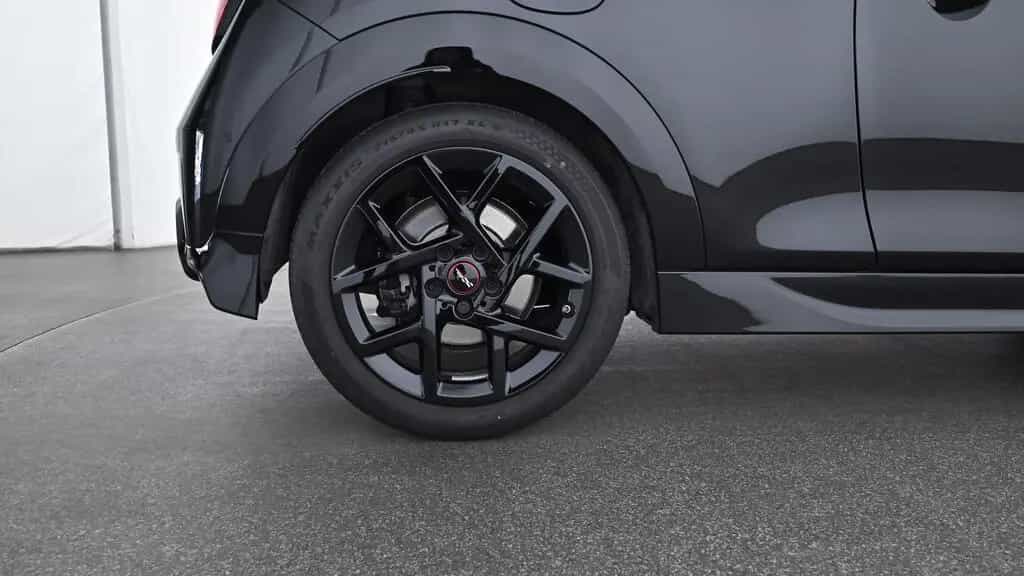 MINI Cooper S 11/2024-photo-16