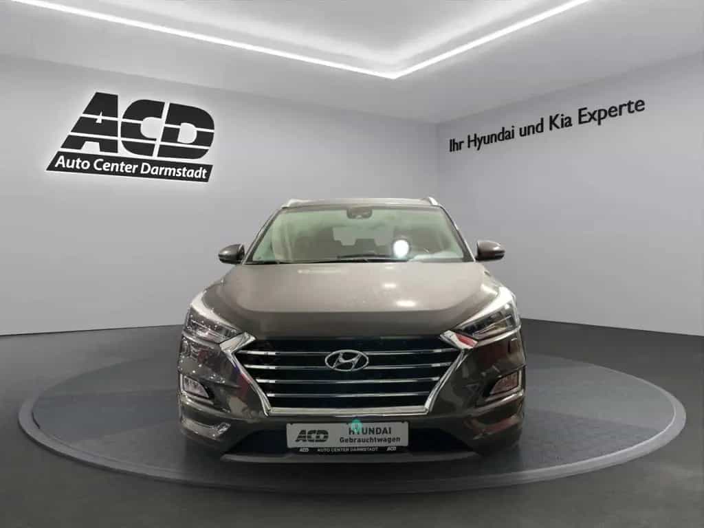 Hyundai TUCSON 1,6 T Premium |4WD|AHK|19ZOLL|E-SITZE|ASS 08/2018-photo-1