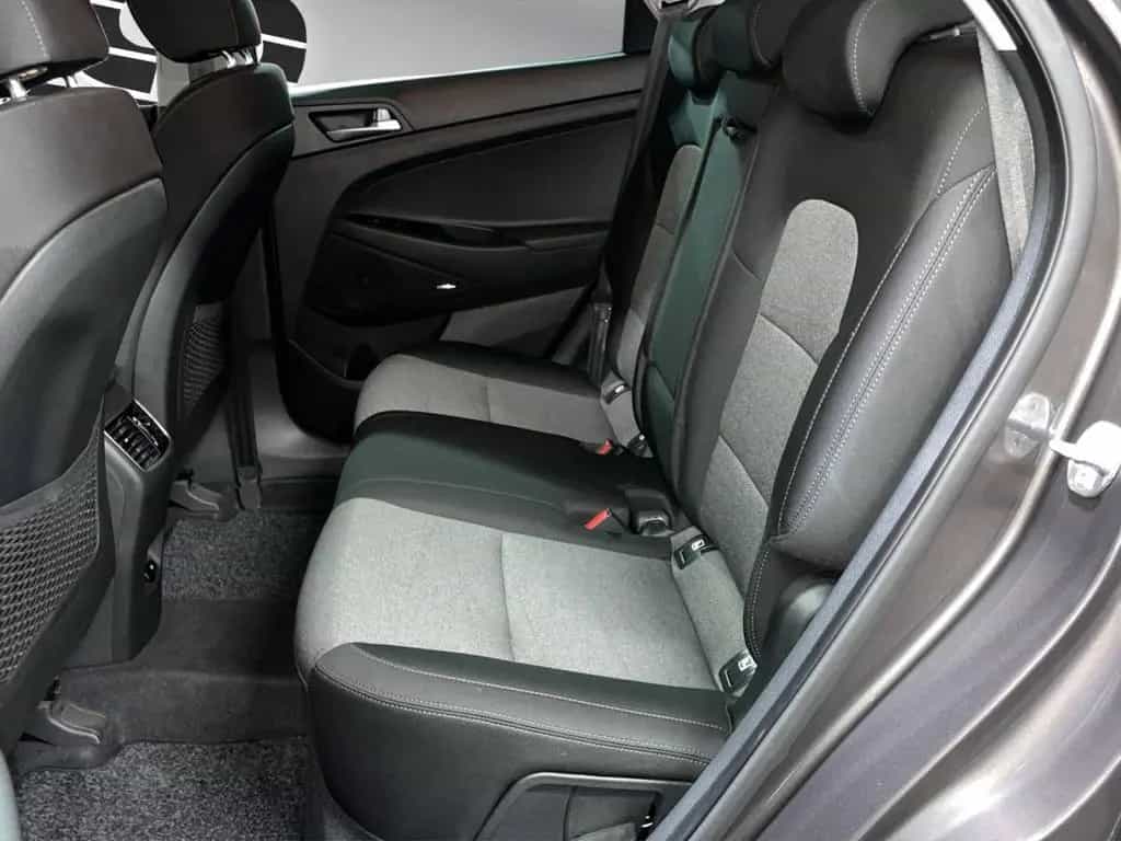Hyundai TUCSON 1,6 T Premium |4WD|AHK|19ZOLL|E-SITZE|ASS 08/2018-photo-13