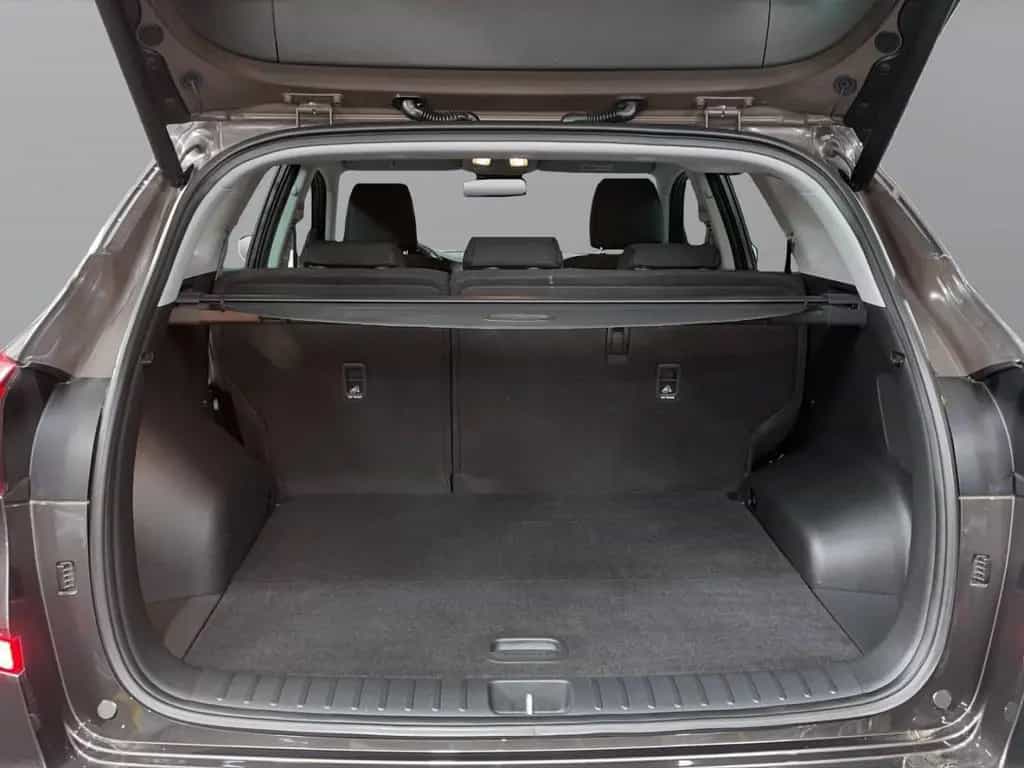 Hyundai TUCSON 1,6 T Premium |4WD|AHK|19ZOLL|E-SITZE|ASS 08/2018-photo-4