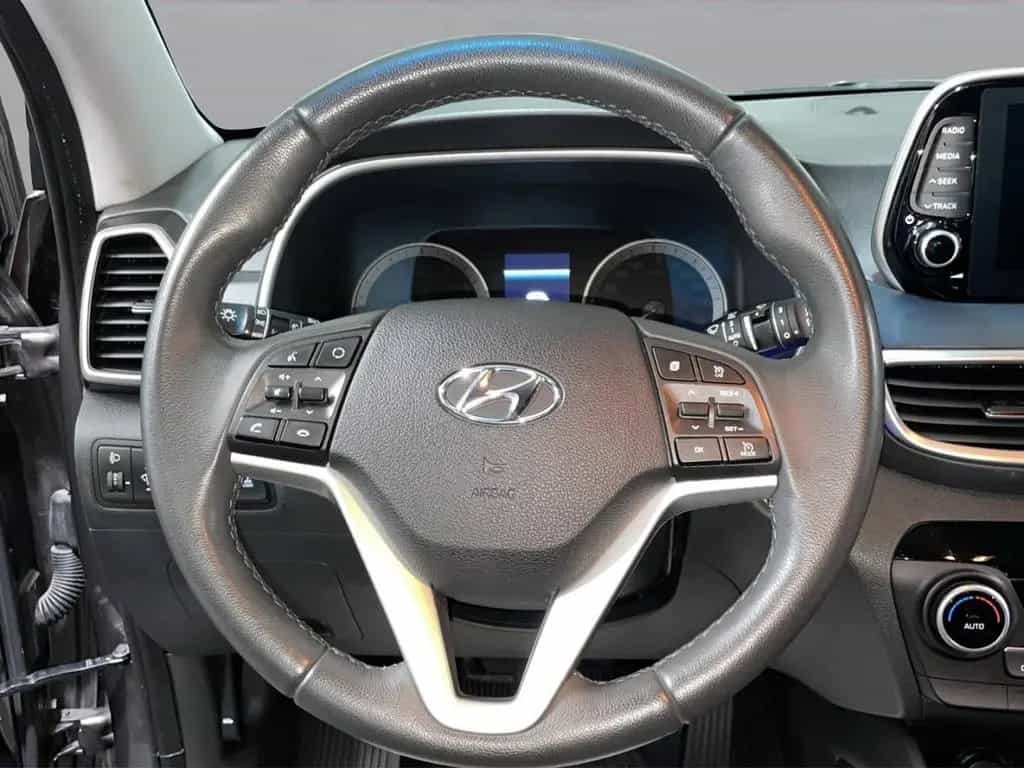 Hyundai TUCSON 1,6 T Premium |4WD|AHK|19ZOLL|E-SITZE|ASS 08/2018-photo-9