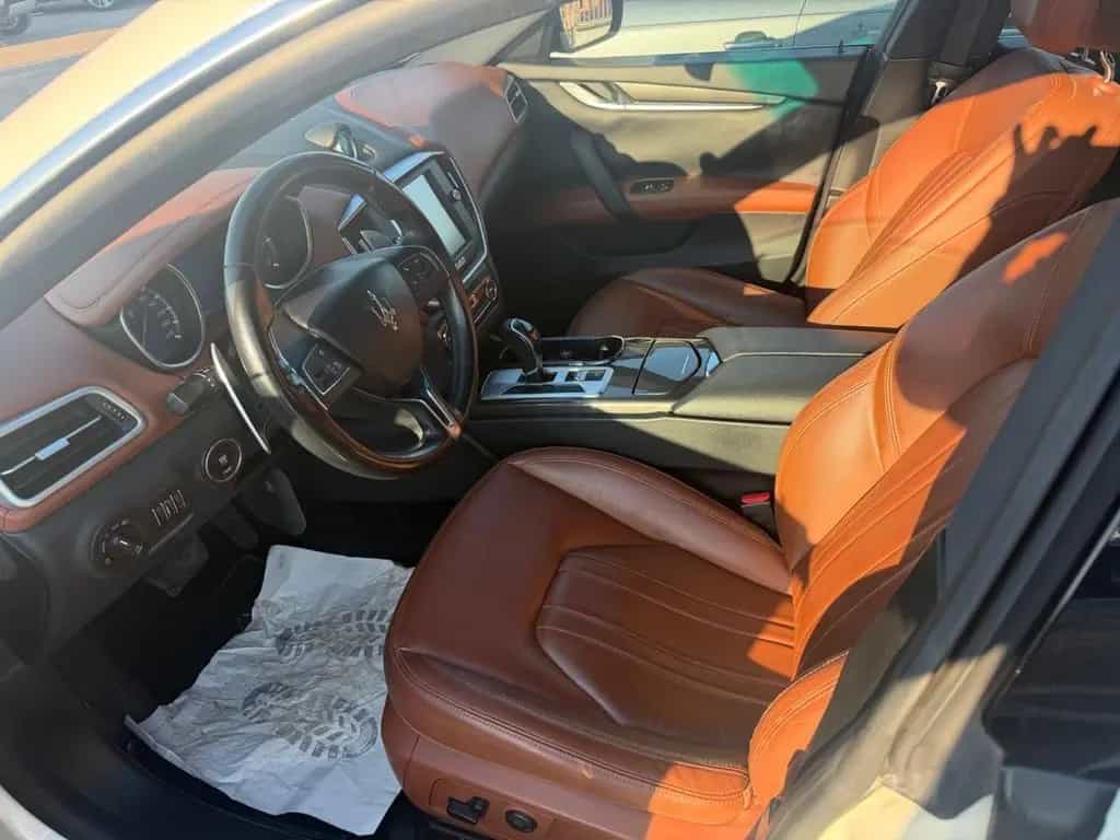 Maserati Ghibli V6 Diesel 275 CV 04/2015-photo-7
