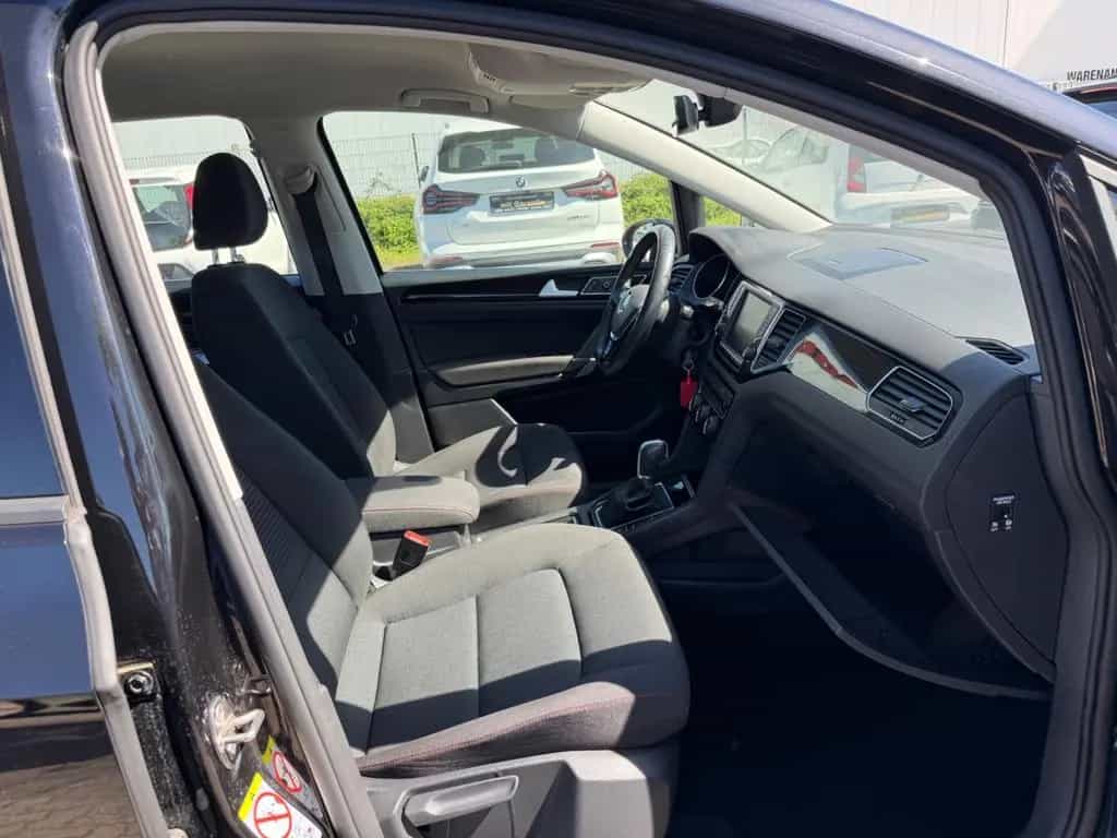 Volkswagen Golf Sportsvan VII DSG Sound BMT/Tel:01727199990 07/2017-photo-19