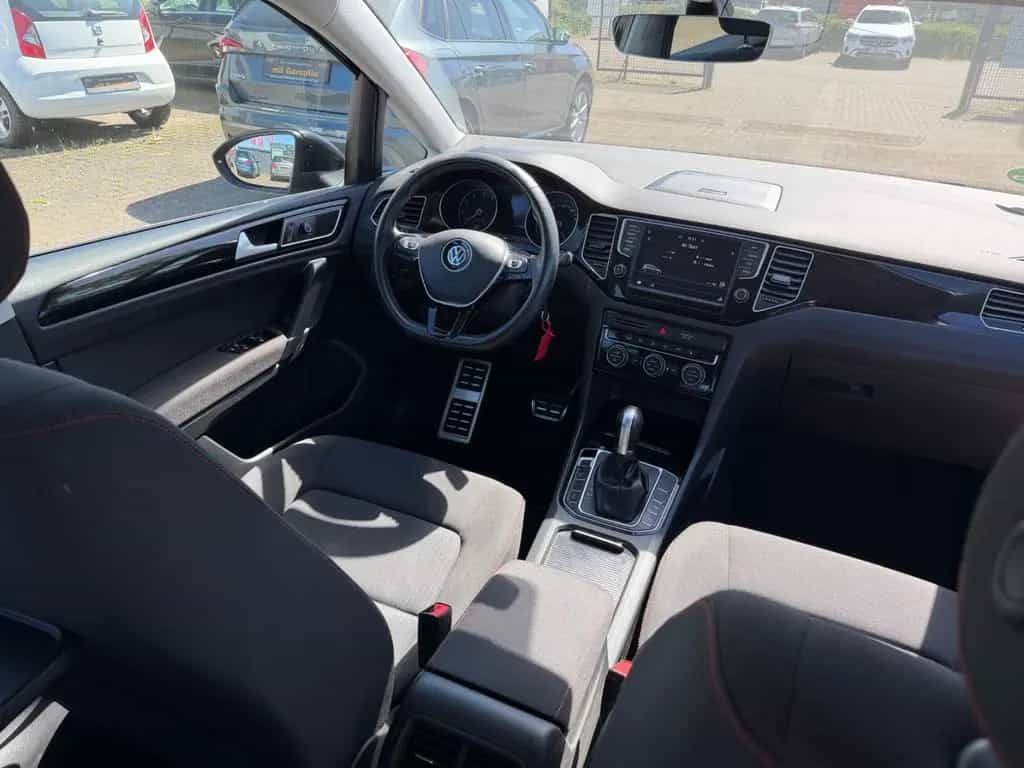Volkswagen Golf Sportsvan VII DSG Sound BMT/Tel:01727199990 07/2017-photo-23