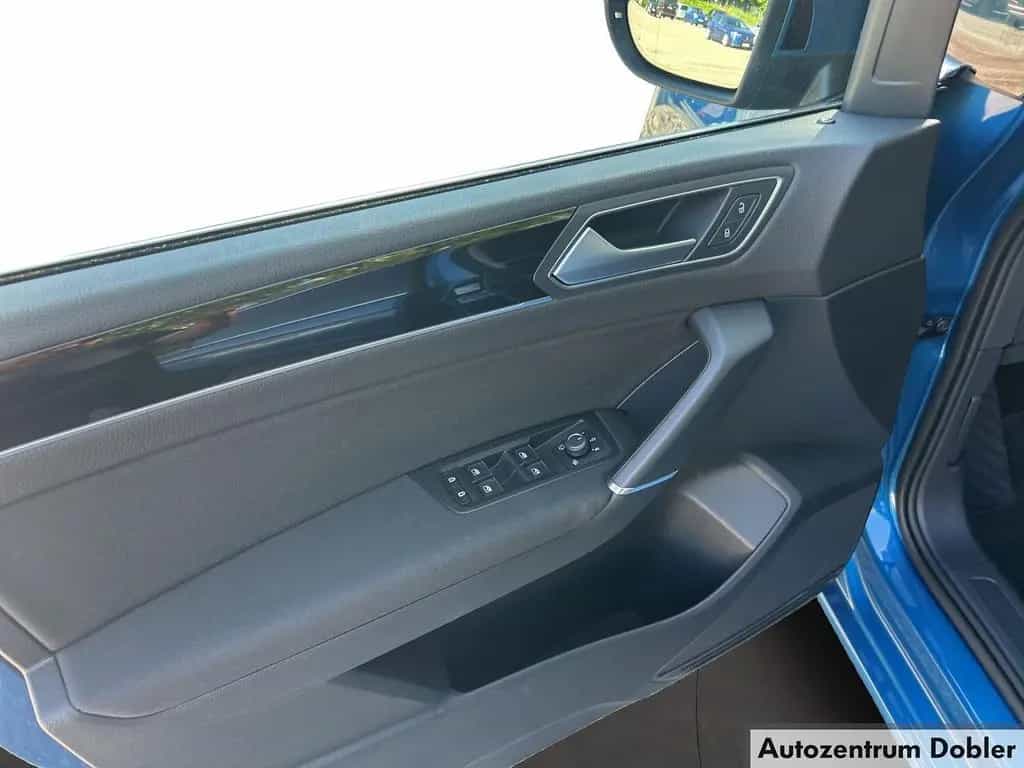 Volkswagen Touran 1.5 TSI Highline AHK Kamera 7-Sitzer Navi 06/2019-photo-11