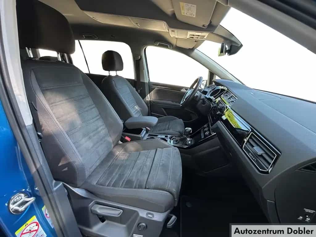 Volkswagen Touran 1.5 TSI Highline AHK Kamera 7-Sitzer Navi 06/2019-photo-9