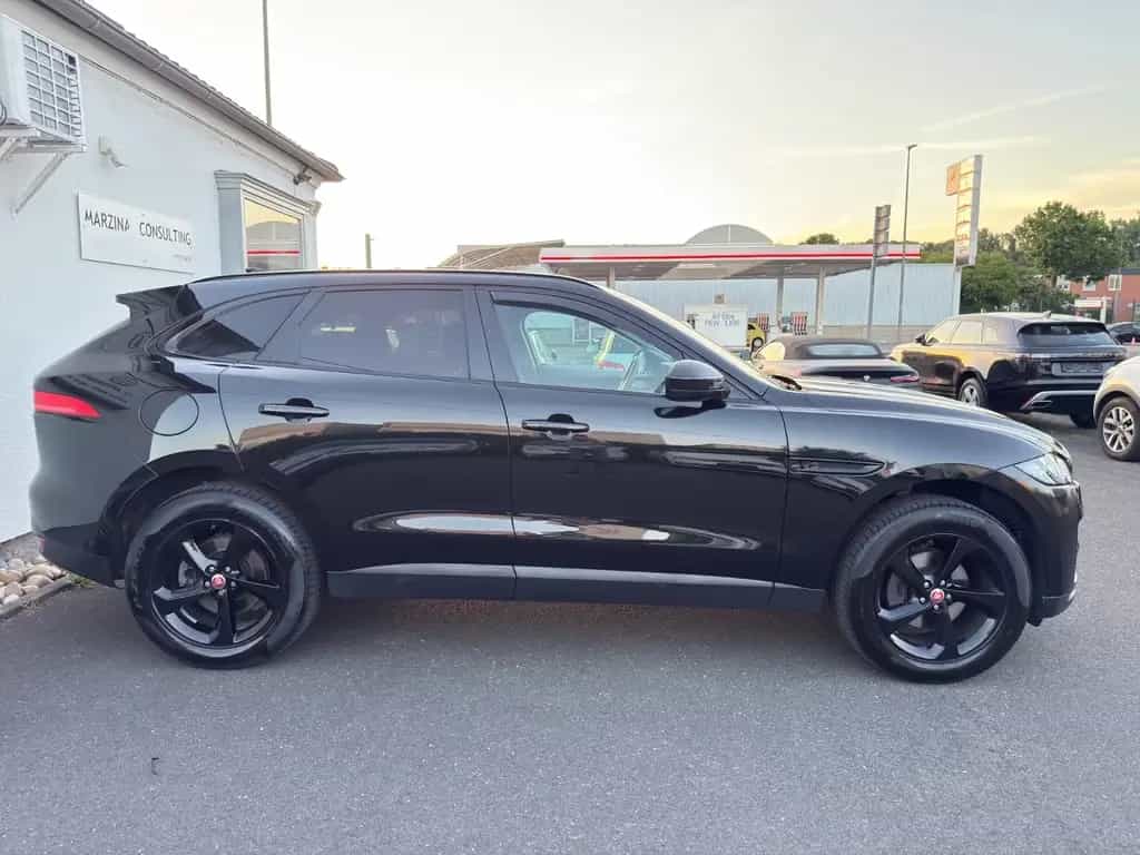 Jaguar F-Pace F-PACE 20d Pure R-Sport Aut. *Nav*Leder*L 03/2018-photo-7
