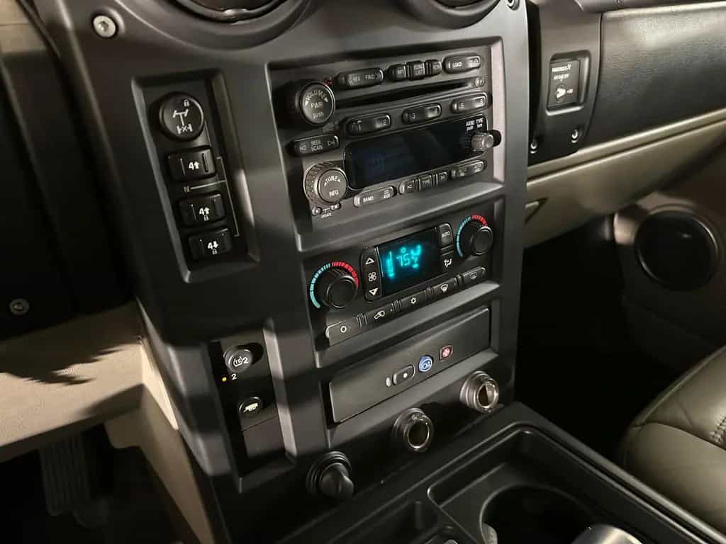 Hummer H2 6.0 V8 +PRINS LPG+BOSE+AHK+LEDER+3.HAND+ 08/2005-photo-14