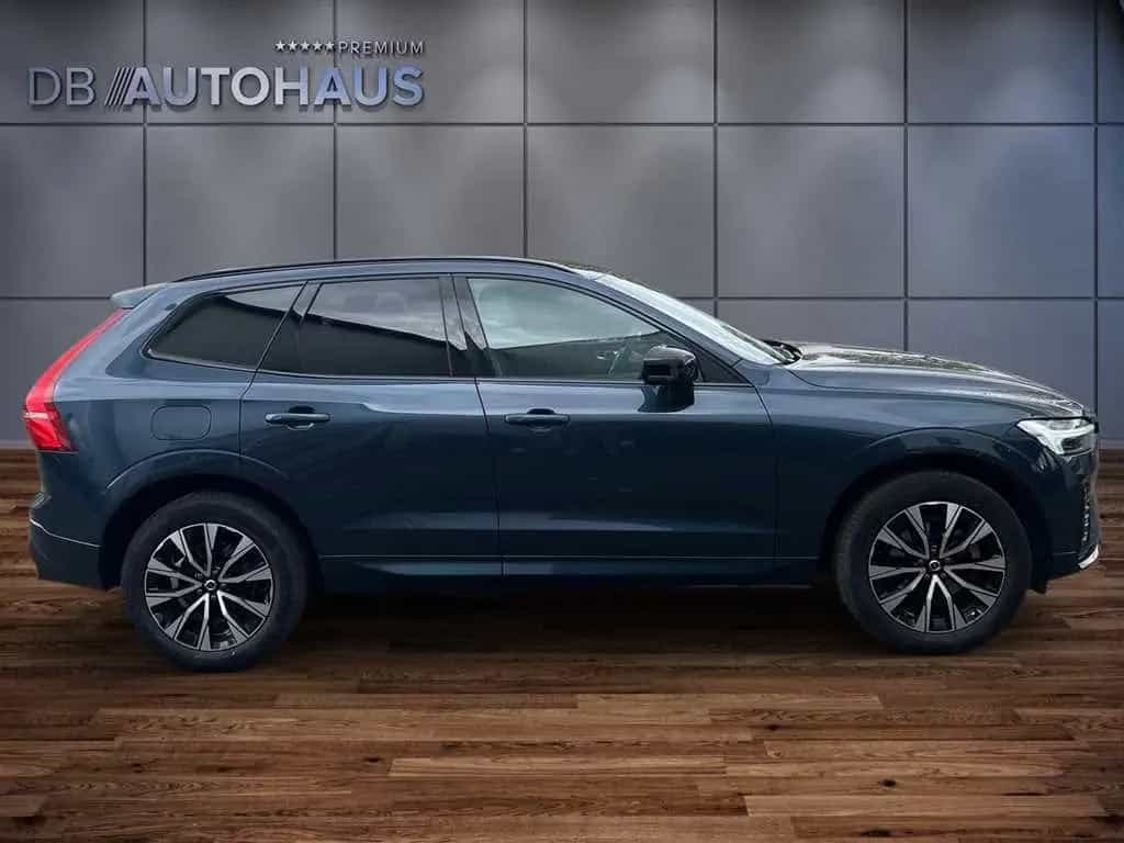 Volvo XC60 XC 60 Plus Dark 2.0 B5 D AWD Automatik Business 01/2025-photo-2