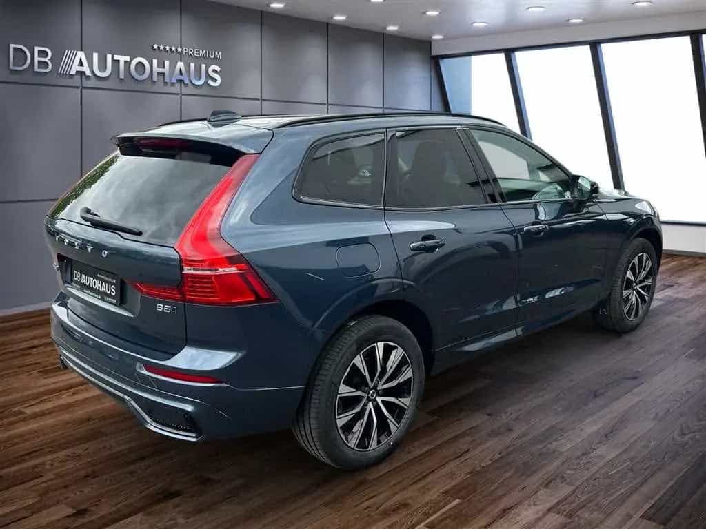 Volvo XC60 XC 60 Plus Dark 2.0 B5 D AWD Automatik Business 01/2025-photo-3