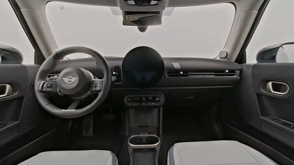 MINI Cooper C 04/2025-photo-11