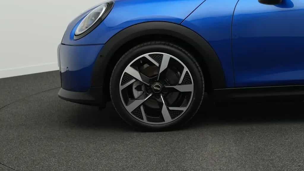 MINI Cooper C 04/2025-photo-17