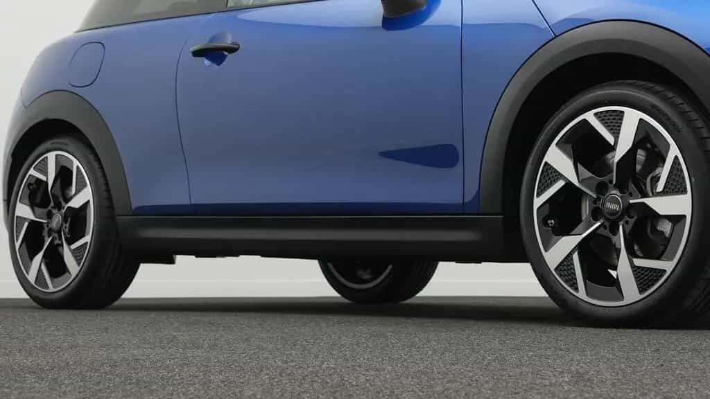 MINI Cooper C 04/2025-photo-21