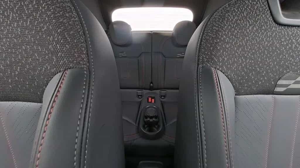 MINI John Cooper Works Cabrio 04/2025-photo-13