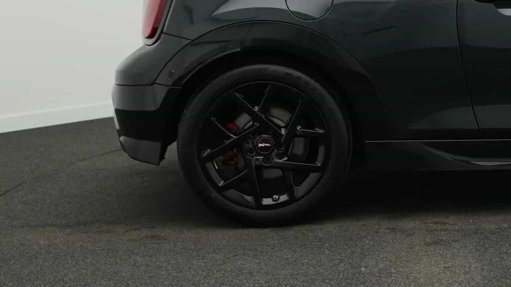 MINI John Cooper Works Cabrio 04/2025-photo-17