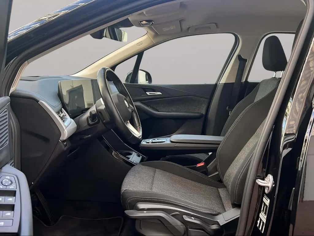 BMW 218 Active Tourer 218i Active Tourer AHK LiveCockpitProf Head-Up 05/2023-photo-9