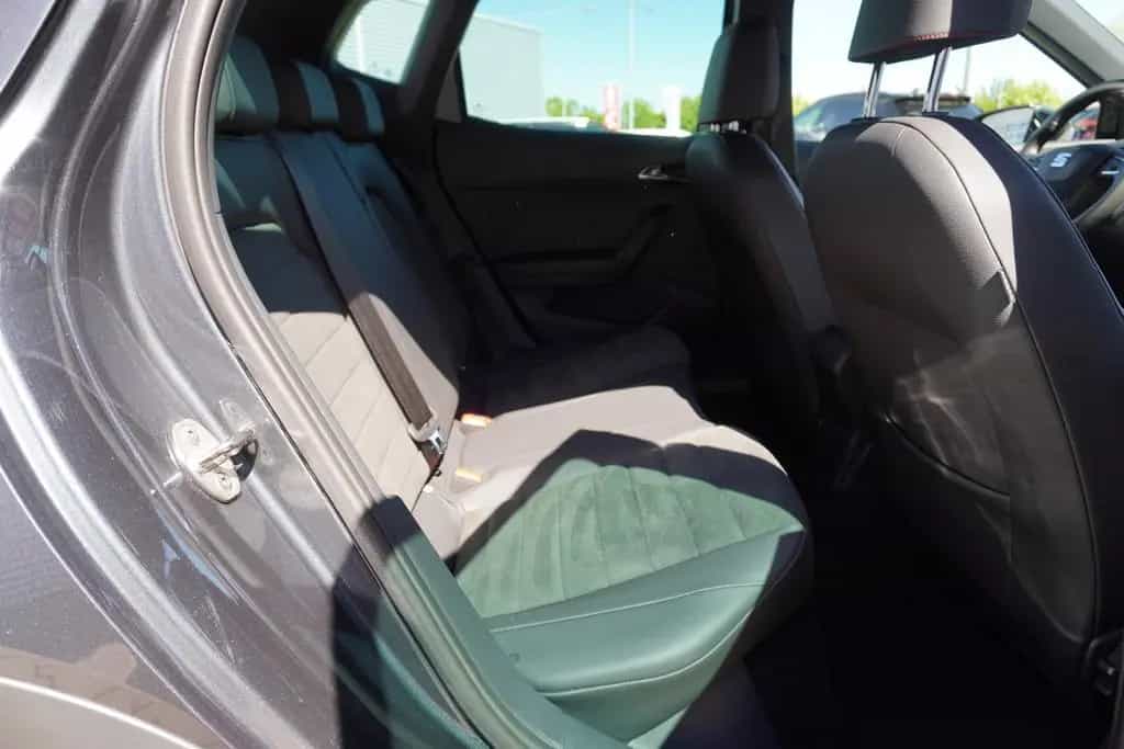 Seat Arona 1.0 TSI FR DSG Navi LED PDC Sitzheizung 02/2021-photo-11