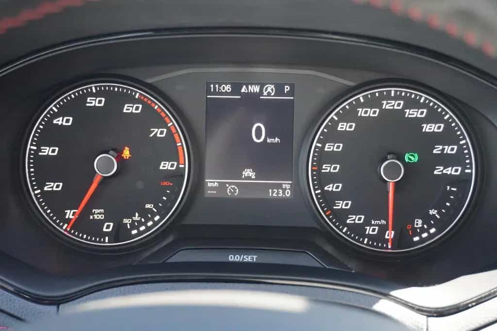 Seat Arona 1.0 TSI FR DSG Navi LED PDC Sitzheizung 02/2021-photo-21