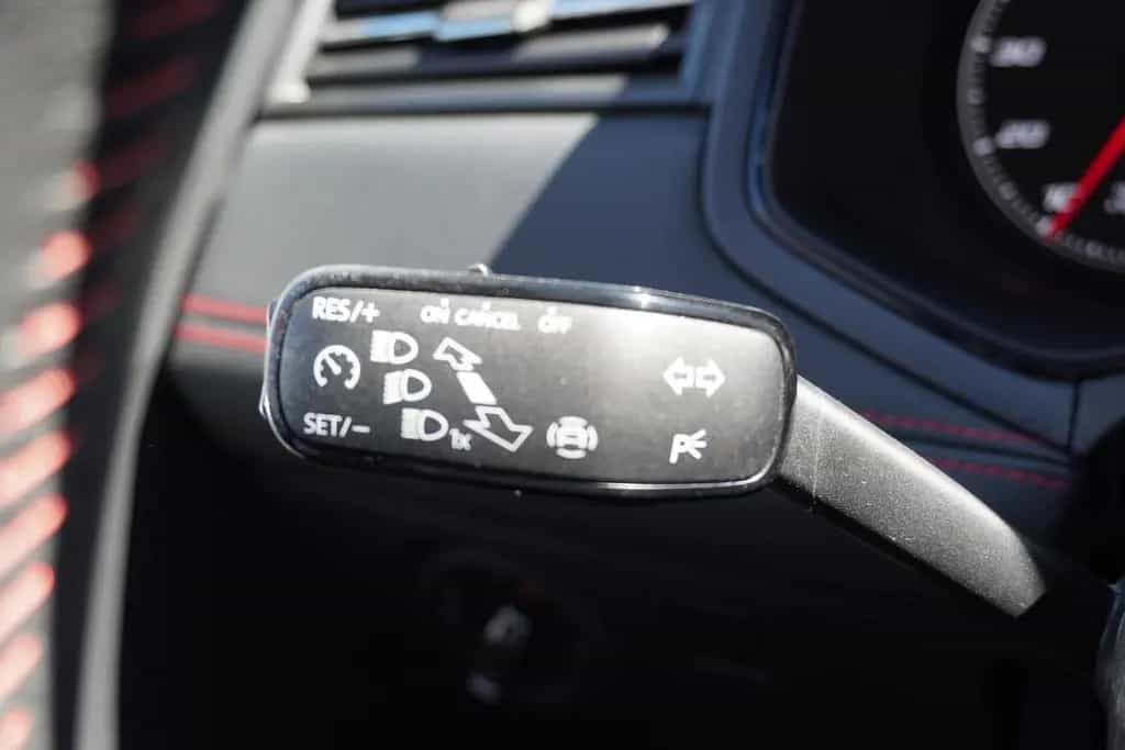 Seat Arona 1.0 TSI FR DSG Navi LED PDC Sitzheizung 02/2021-photo-24