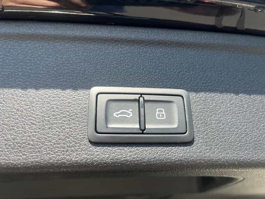 Audi A4 Avant 40 TDI advanced LED Navi Pano Kamera AC 06/2022-photo-16
