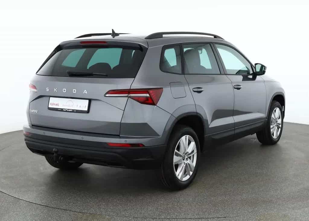 Skoda Karoq 1.5 TSI DSG LED Kamera Sitzheizung 06/2024-photo-5
