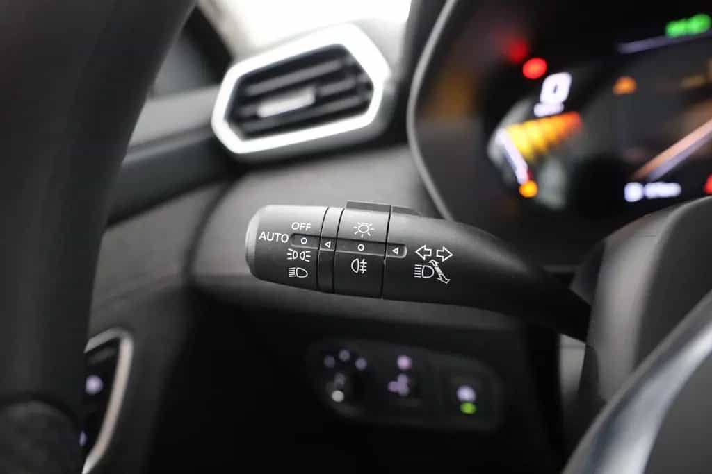 MG ZS 1.5 VTi-Tech Standard Navi Kamera 01/2026-photo-17