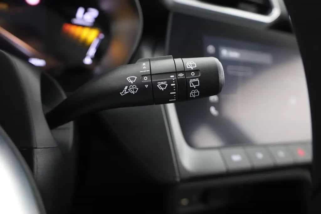 MG ZS 1.5 VTi-Tech Standard Navi Kamera 01/2026-photo-18