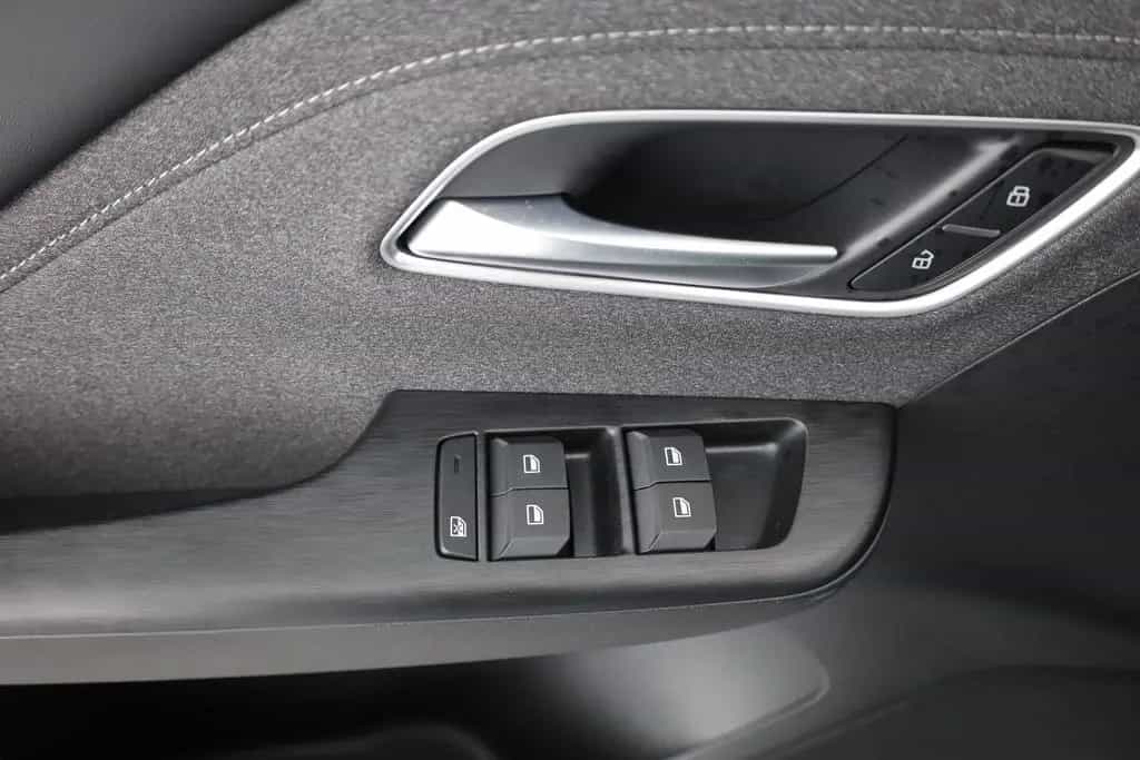 MG ZS 1.5 VTi-Tech Standard Navi Kamera 01/2026-photo-20