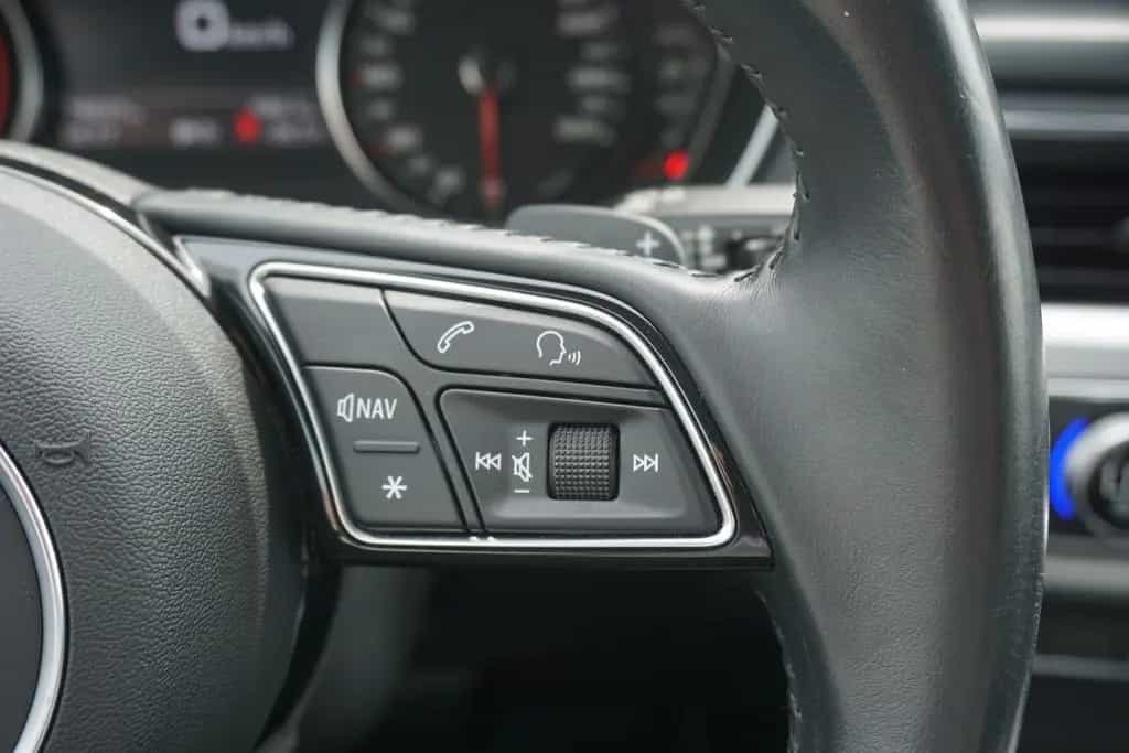 Audi A4 Avant 1.4 TFSI basis LED Tempomat Sitzheizung 04/2018-photo-23
