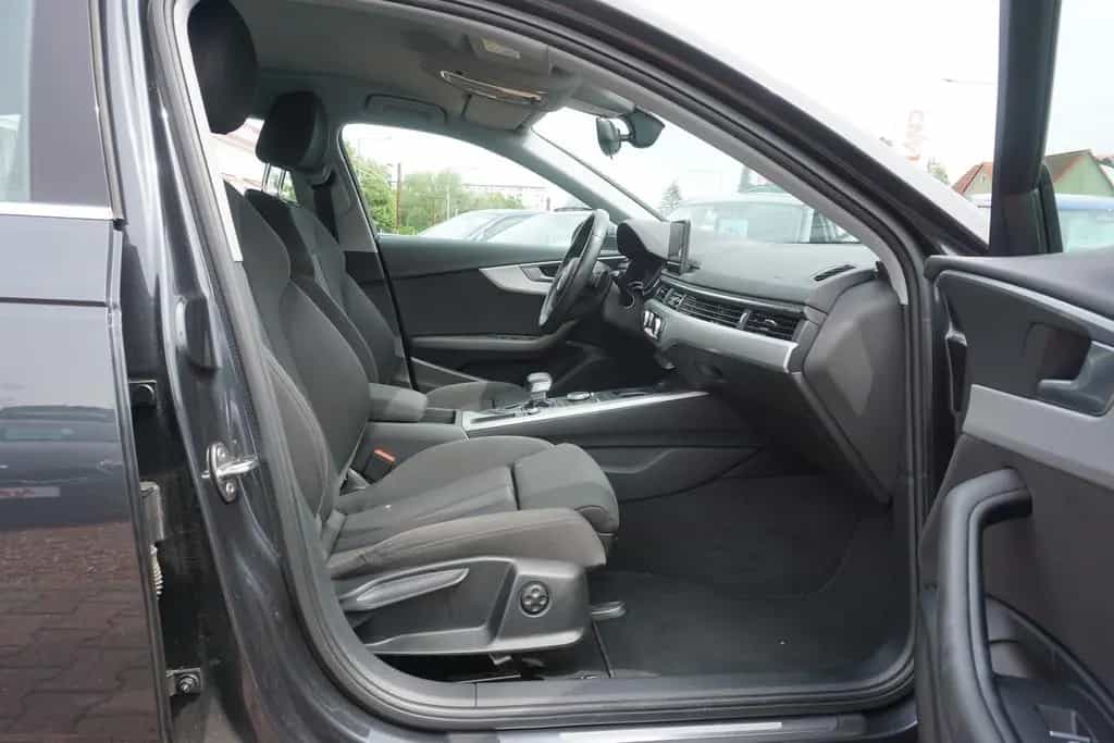 Audi A4 Avant 1.4 TFSI basis LED Tempomat Sitzheizung 04/2018-photo-33