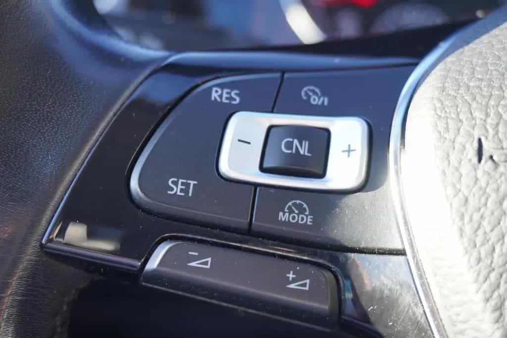 Volkswagen Golf VII Variant 1.2 Allstar BMT DSG Navi PDC 06/2016-photo-19