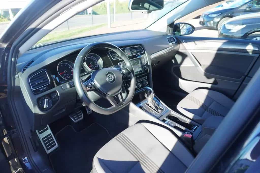 Volkswagen Golf VII Variant 1.2 Allstar BMT DSG Navi PDC 06/2016-photo-8