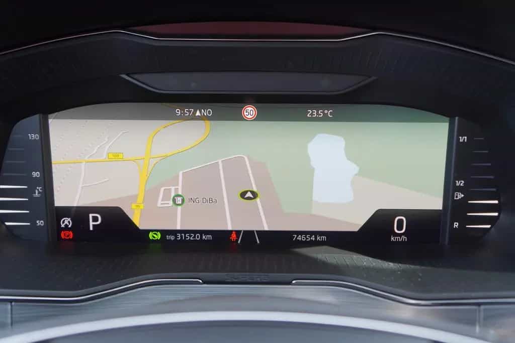 Skoda Superb Combi 1.5 TSI DSG Ambition LED SmartLink 10/2022-photo-26