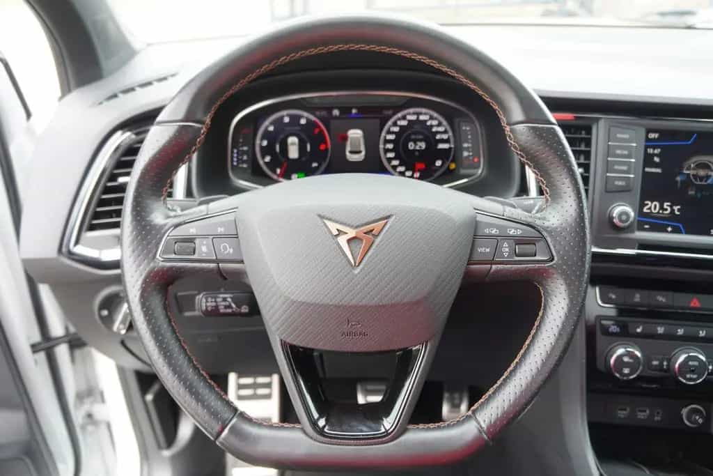 Cupra Ateca 2.0 TSI DSG 4Drive LED ACC Navi 360° Beats 12/2018-photo-32