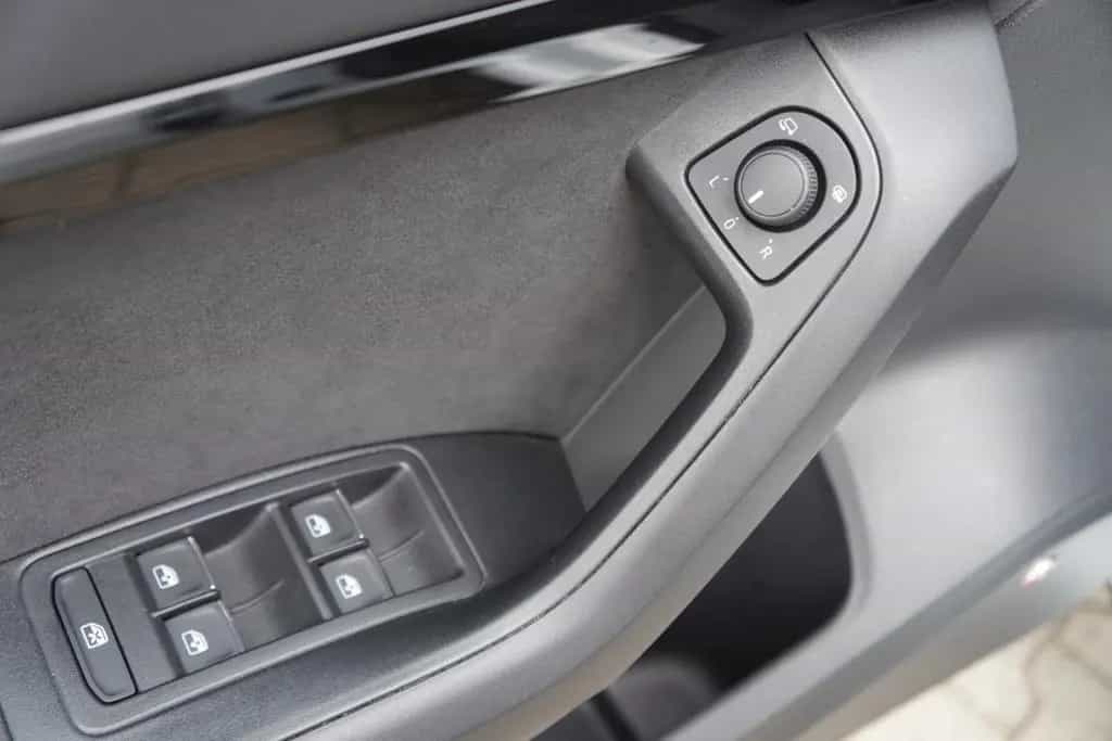 Cupra Ateca 2.0 TSI DSG 4Drive LED ACC Navi 360° Beats 12/2018-photo-40