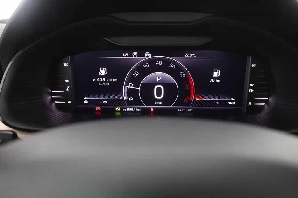 Skoda Kamiq 1.5 TSI DSG Style LED Navi Kamera PDC AHK 03/2020-photo-17