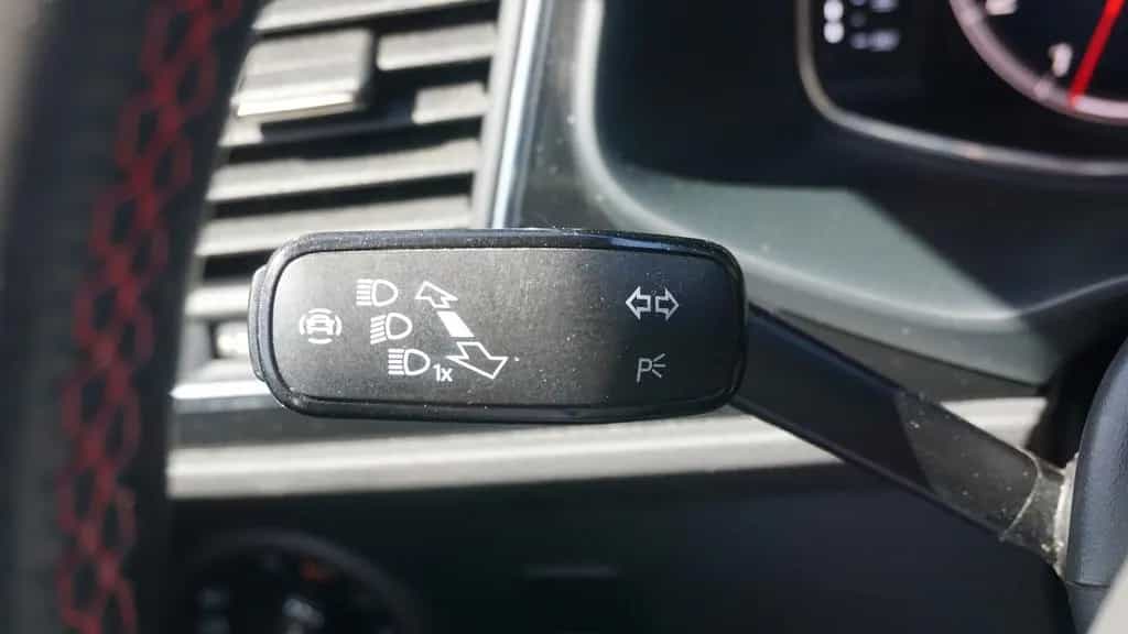 Seat Leon ST 1.5 TSI FR ACC DCC VC LED Navi SHZ Kam 12/2019-photo-14