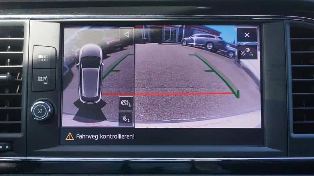 Seat Leon ST 1.5 TSI FR ACC DCC VC LED Navi SHZ Kam 12/2019-photo-19