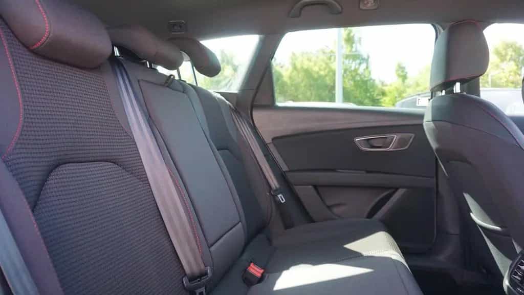 Seat Leon ST 1.5 TSI FR ACC DCC VC LED Navi SHZ Kam 12/2019-photo-31
