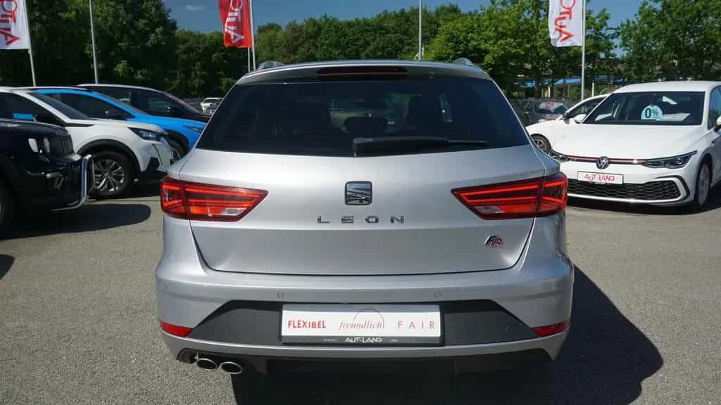 Seat Leon ST 1.5 TSI FR ACC DCC VC LED Navi SHZ Kam 12/2019-photo-4