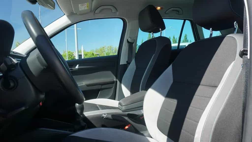 Skoda Fabia Combi 1.2 Joy Navi SmartLink Sitzheizung 10/2016-photo-26
