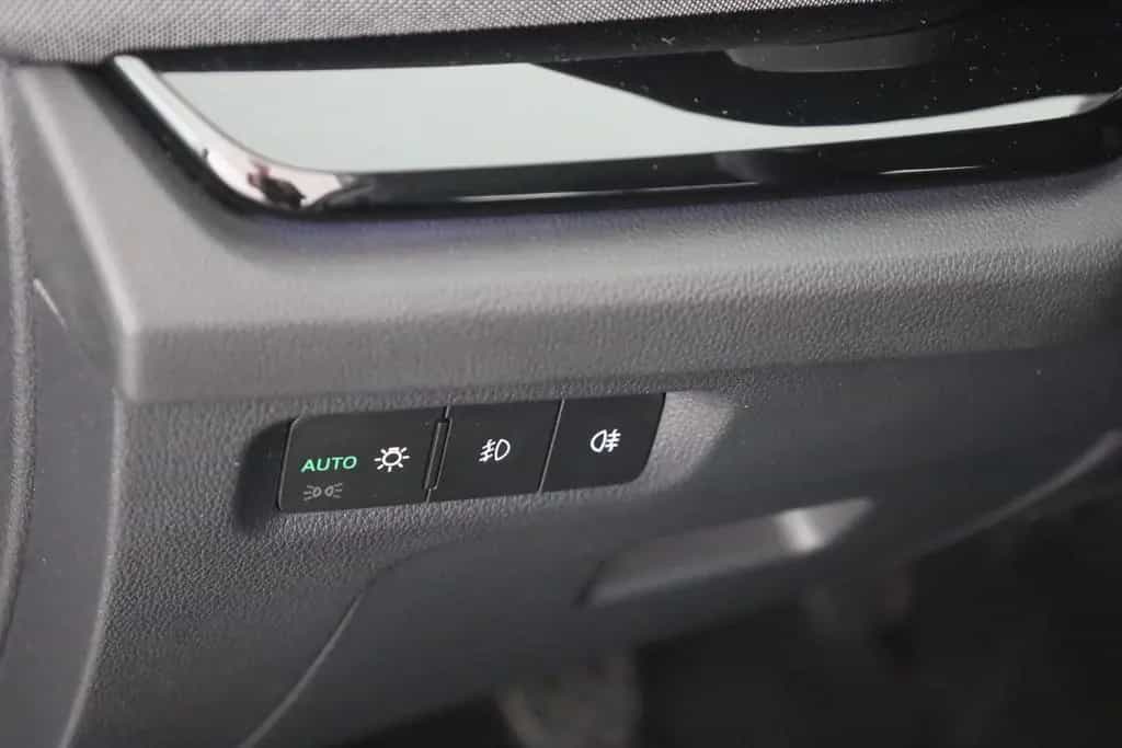 Skoda Octavia 1.5 TSI Style LED Navi Sitzheizung PDC 09/2022-photo-19