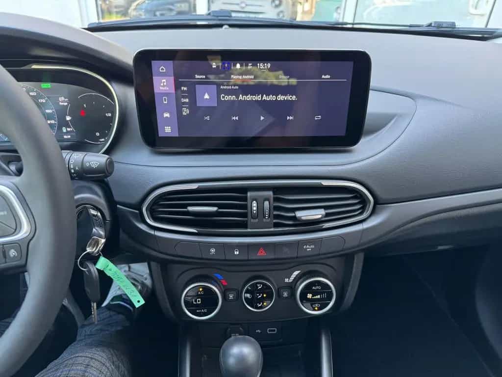 Fiat Tipo Kombi 1.5 GSE AUTOMATIK*KLIMA*CARPLAY*ACC 10/2023-photo-9