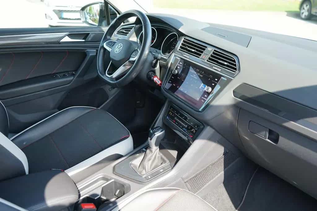 Volkswagen Tiguan 1.5 TSI Urban Sport LED ACC Kamera AHK 07/2022-photo-11
