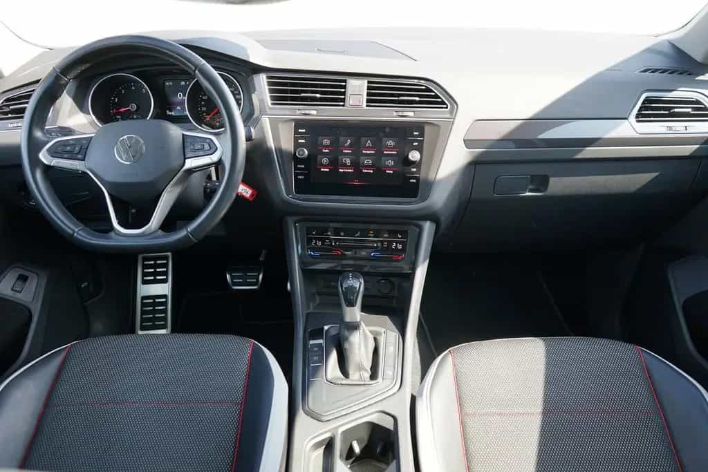Volkswagen Tiguan 1.5 TSI Urban Sport LED ACC Kamera AHK 07/2022-photo-14