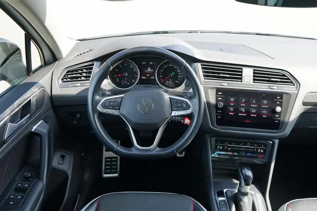 Volkswagen Tiguan 1.5 TSI Urban Sport LED ACC Kamera AHK 07/2022-photo-15