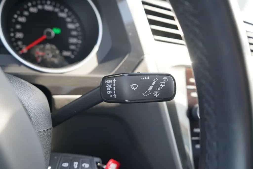 Volkswagen Tiguan 1.5 TSI Urban Sport LED ACC Kamera AHK 07/2022-photo-28