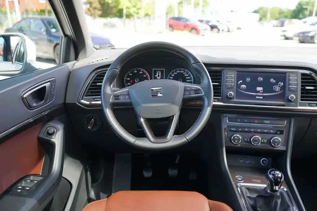 Seat Ateca 1.4 Xcellence LED 360° Panorama AHK 03/2017-photo-13