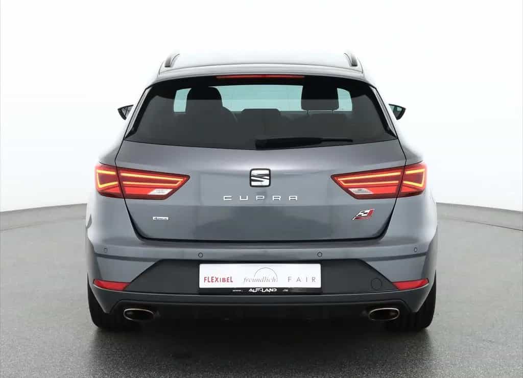 Seat Leon ST 2.0 TSI DSG Cupra 300 4Drive LED Navi 03/2018-photo-3